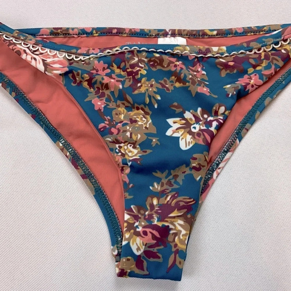 Tavik ANTIC Terrace Floral Moderate Swimsuit - Picture 4 of 6